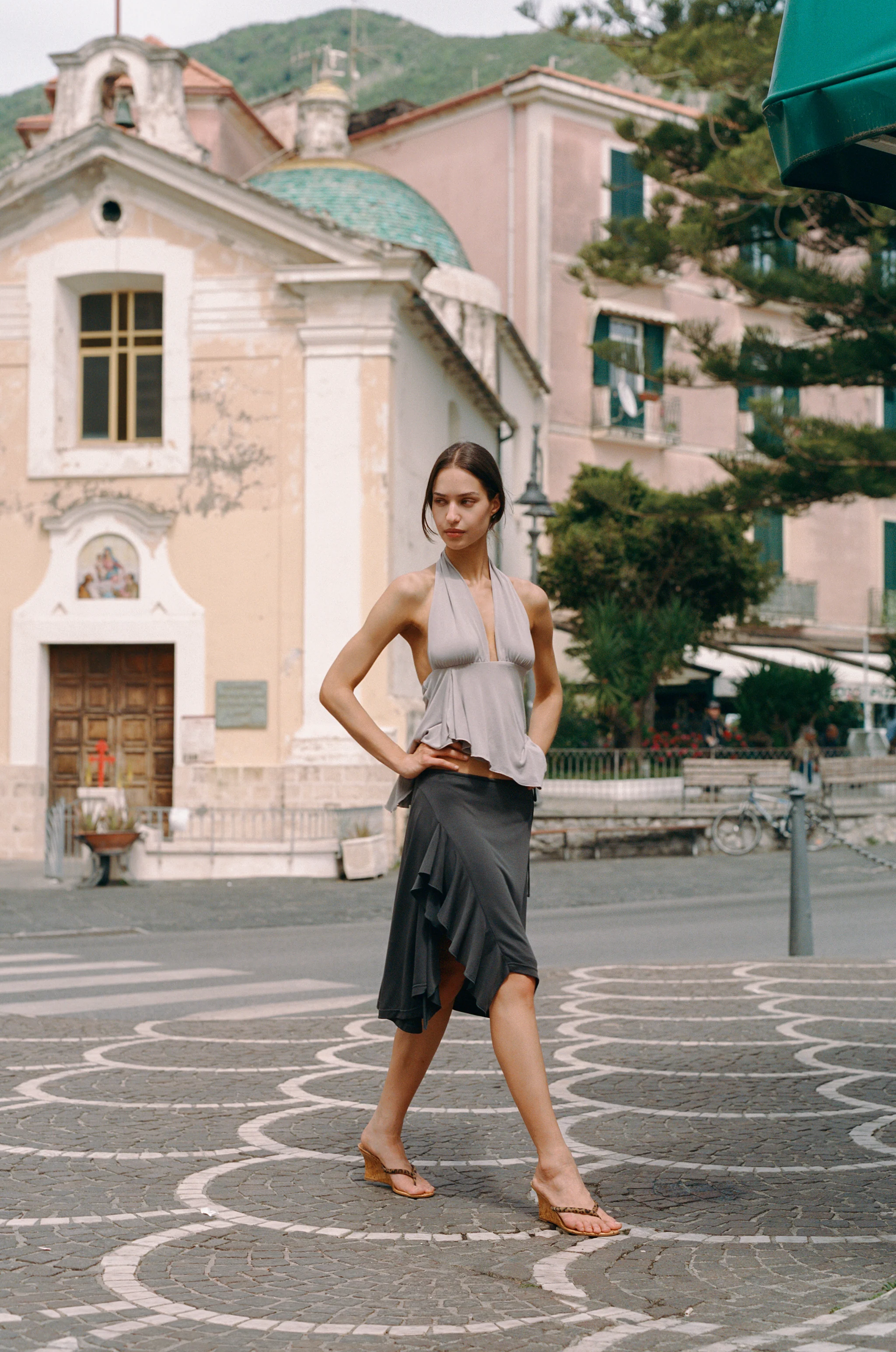 Jolene Skirt | Charcoal - Image 2