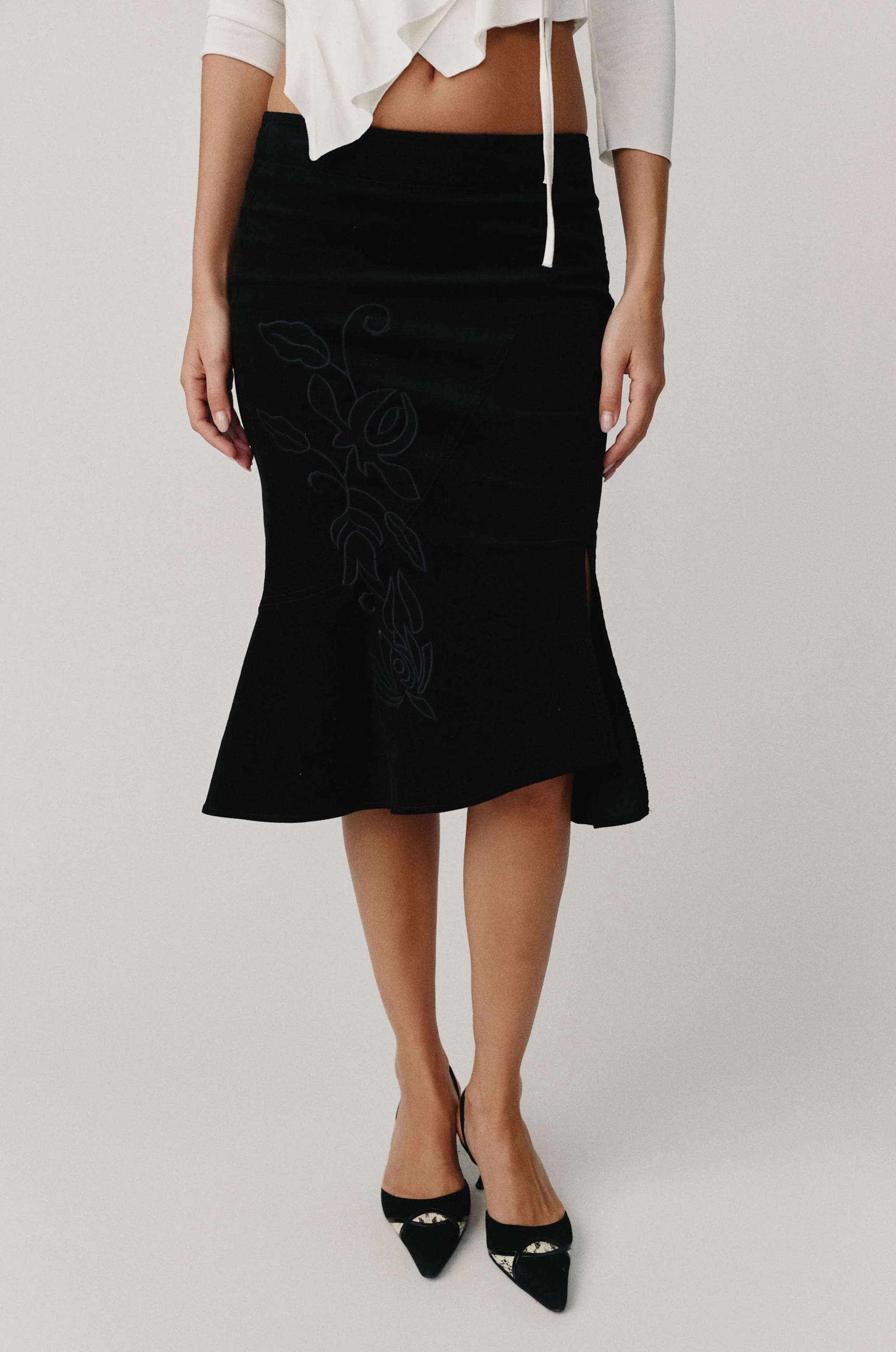 Naomi Skirt | Black - Image 8
